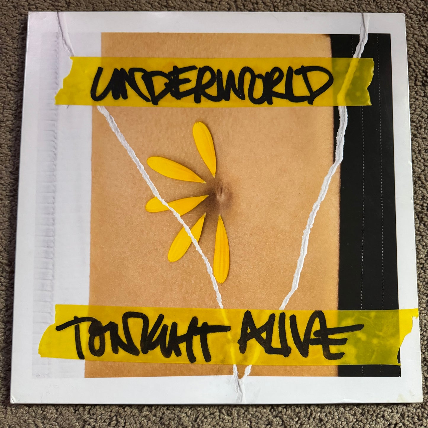 TONIGHT ALIVE - UNDERWORLD
