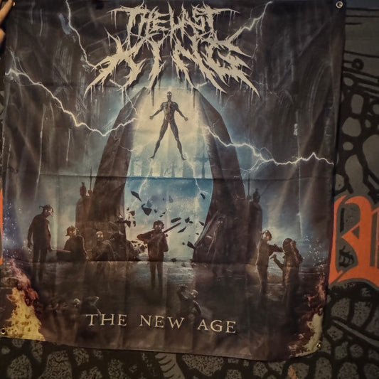 THE LAST KING - WALL FLAG (3x3)